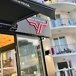 Hotel Adeti