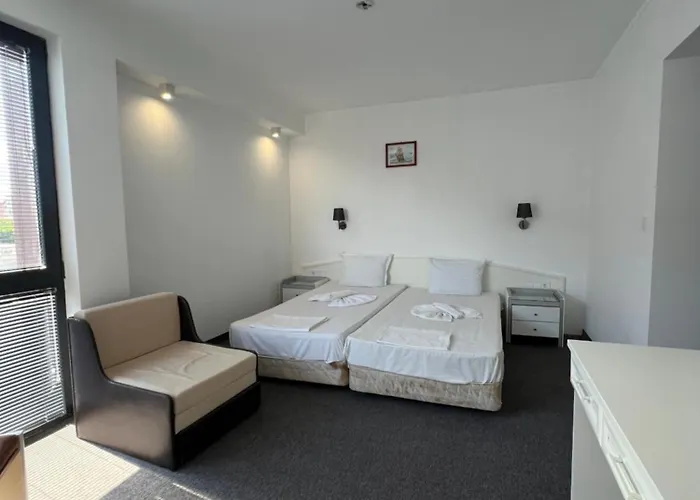 Готель Adeti Несебир