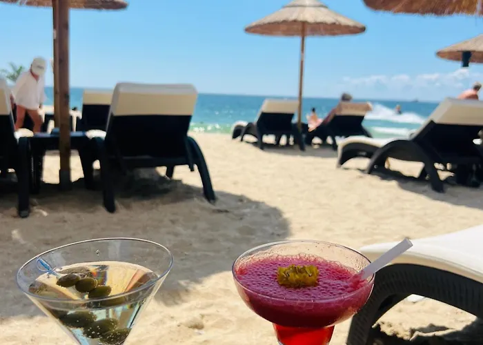 Готель Adeti 2*