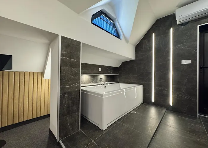 Adeti Несебир