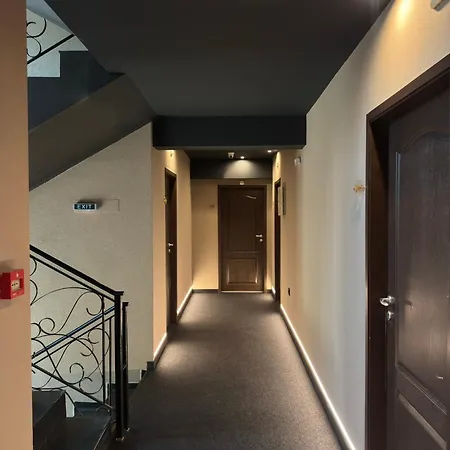 Adeti Otel
