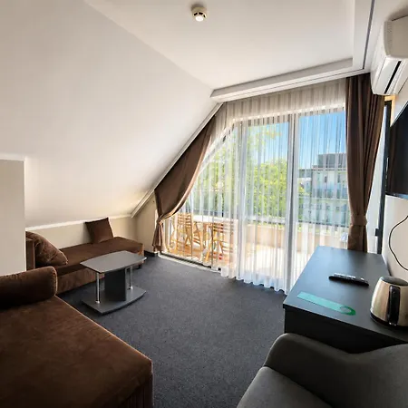 Adeti Otel 2*